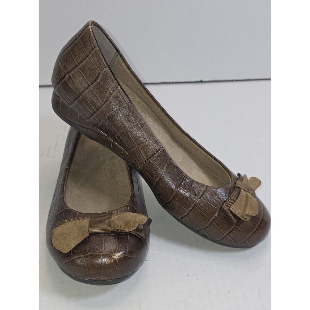 Vionic Lydia Bow Low Wedge Flat Size 5 Brown Croc Embossed Slip On Shoes